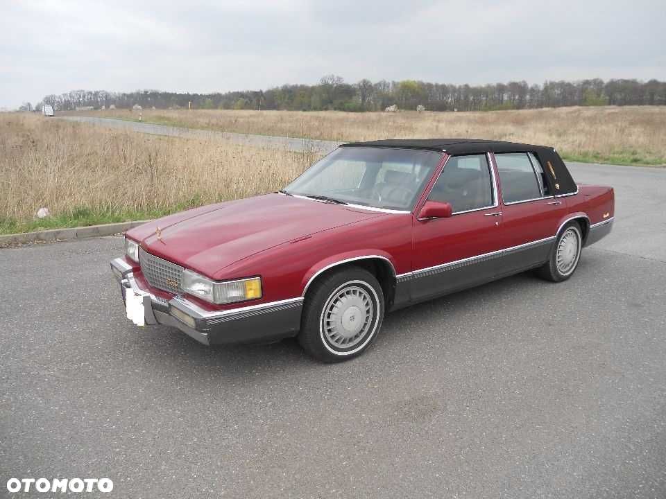 Cadillac Deville - 2