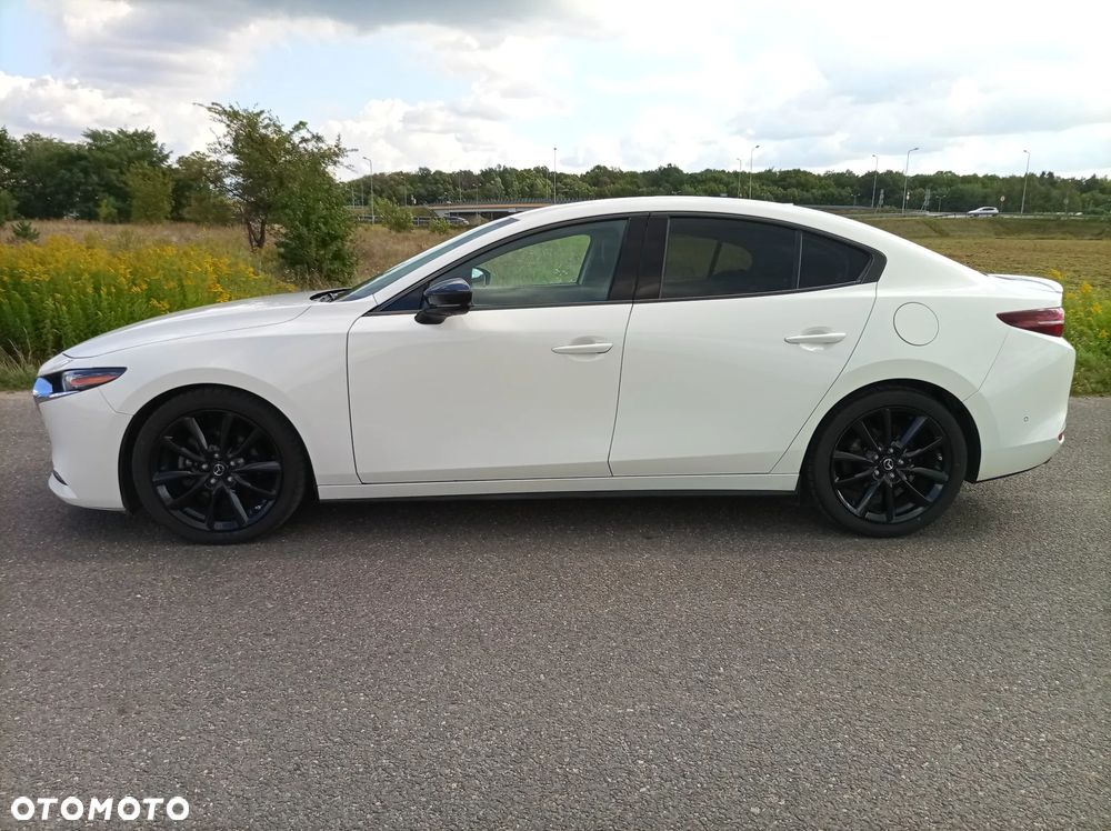 Mazda 3 - 8