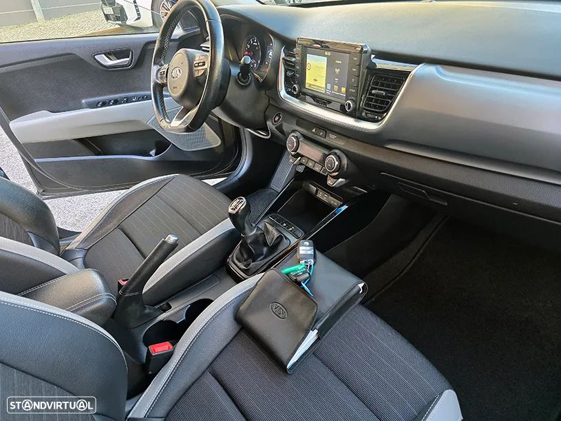 Kia Stonic 1.0 T-GDI TX - 16
