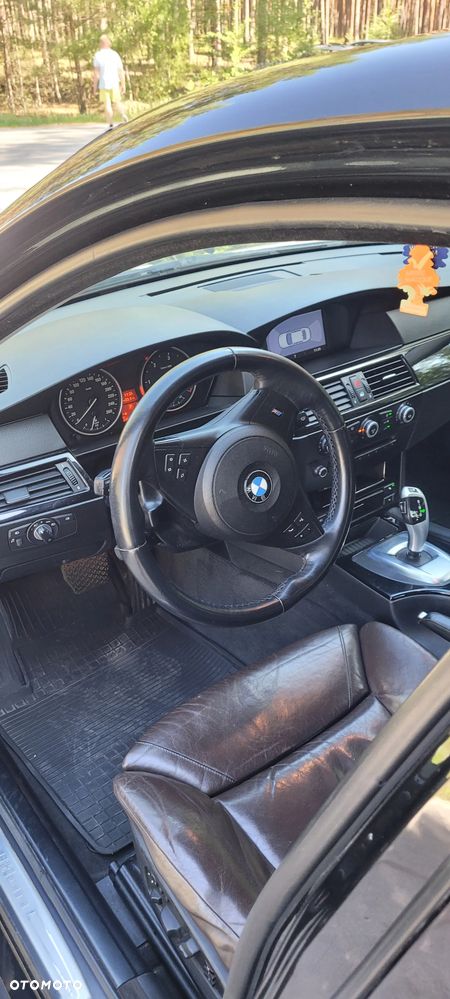 BMW Seria 5 530d Edition Exclusive - 16