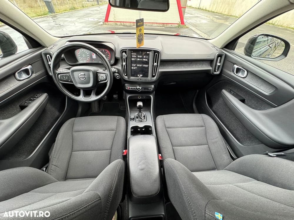 Volvo XC 40 - 3
