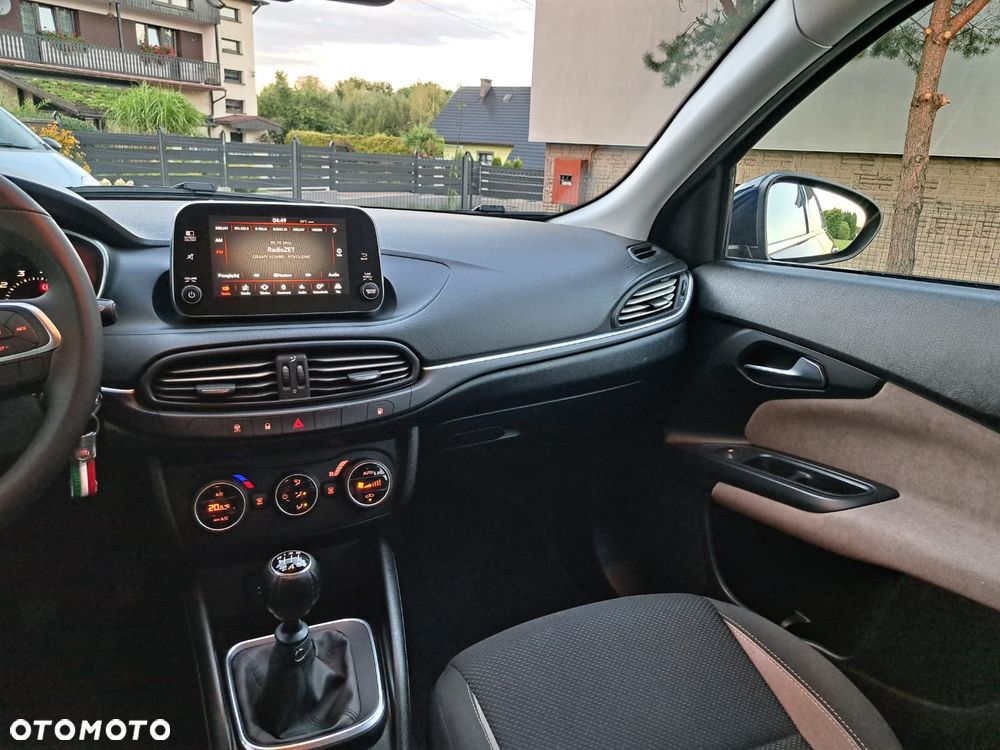 Fiat Tipo - 25