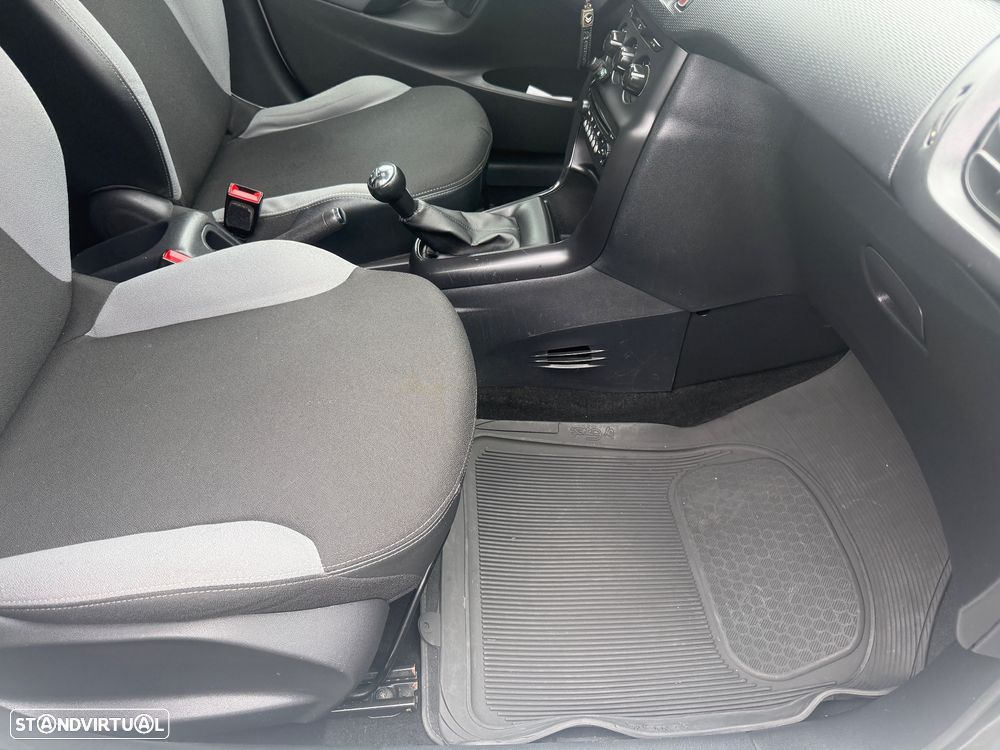 Citroën C3 1.4 HDI - 12