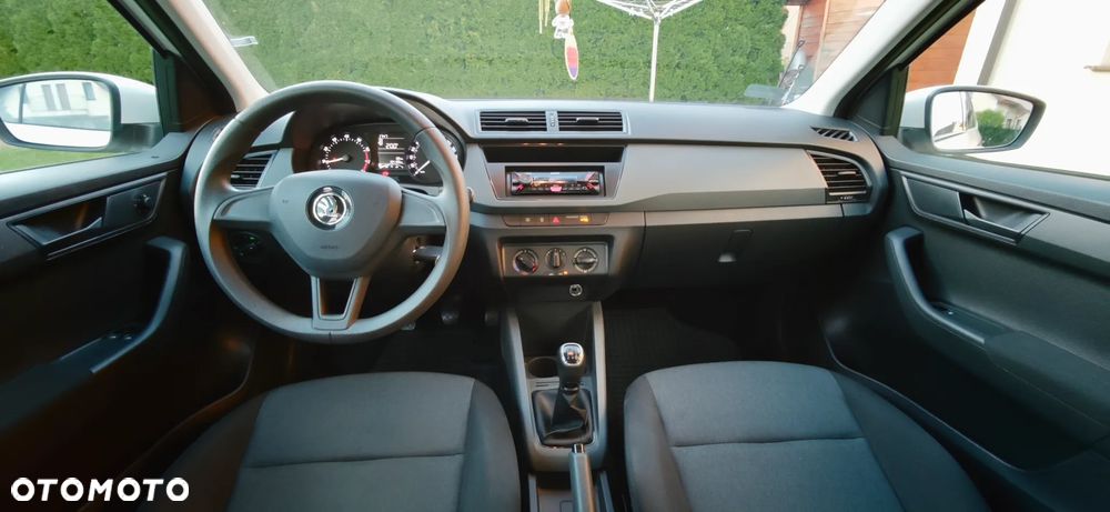 Skoda Fabia 1.0 Active - 12