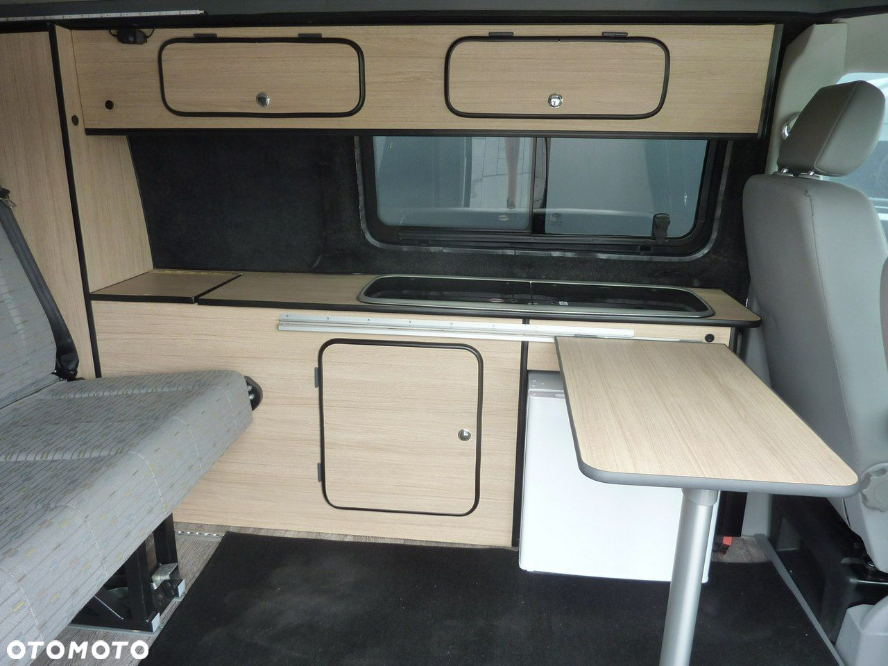 Volkswagen Transporter - 27
