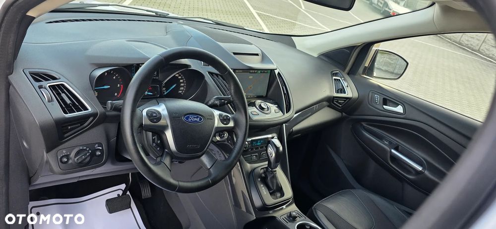 Ford Kuga 2.0 EcoBlue 4x4 TITANIUM - 14
