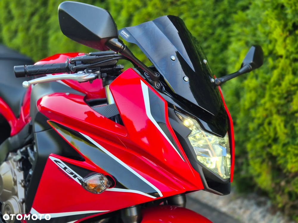 Honda CBR - 23