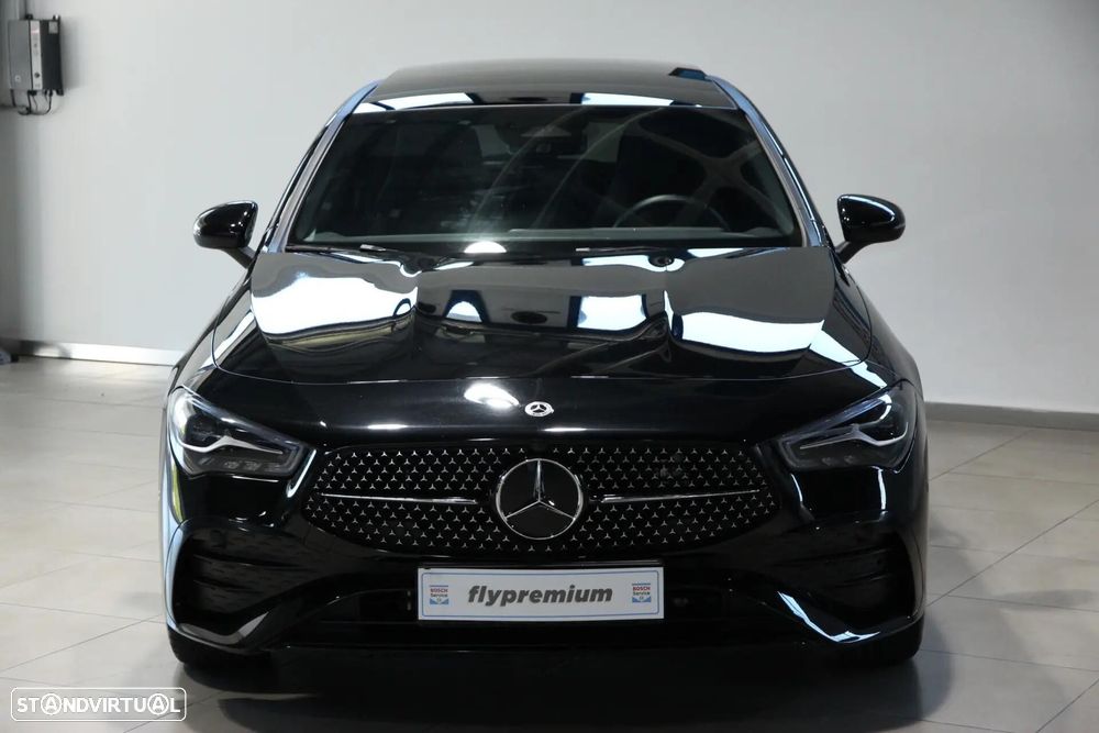 Mercedes-Benz CLA 250 e Shooting Brake AMG Line - 3