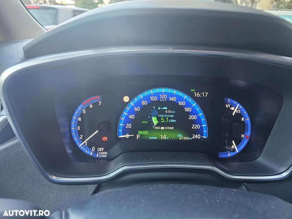 Toyota Corolla Sedan 1.8 HSD Dynamic - 19