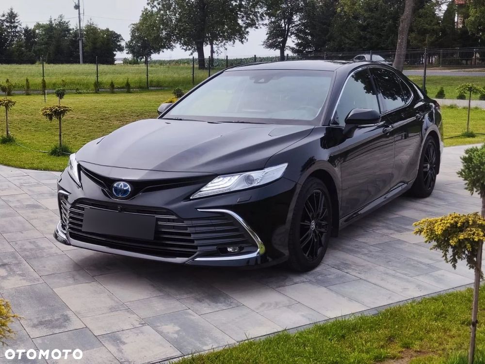 Toyota Camry 2.5 Hybrid Executive CVT - 1