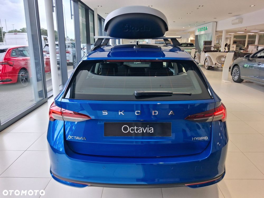 Skoda Octavia - 8