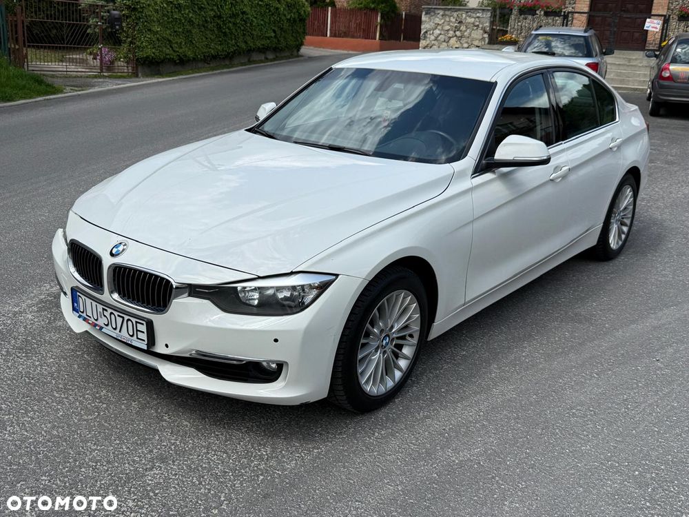 BMW Seria 3 320d Blue Performance Luxury Line - 1