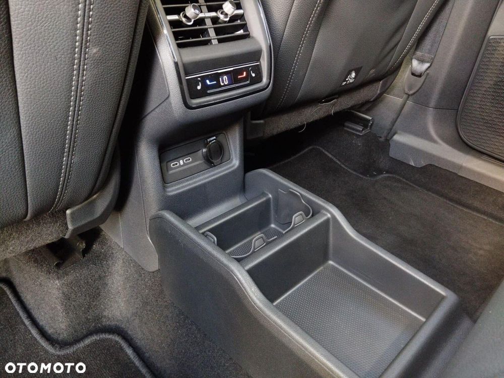 Skoda Kodiaq 2.0 TDI 4x4 Selection DSG - 13