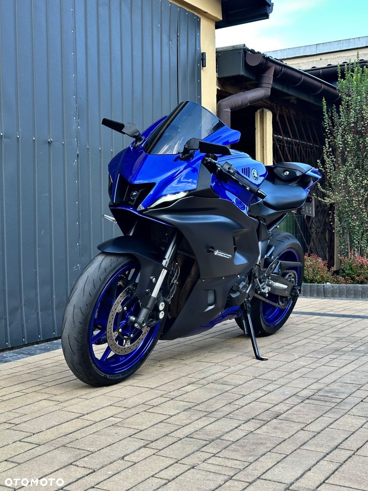 Yamaha R7 - 13