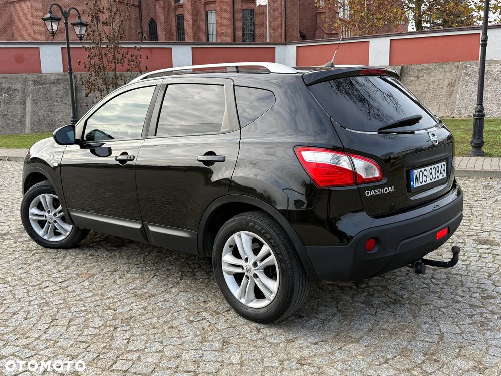 Nissan Qashqai 2.0 dCi 4x4 Tekna Premium - 3