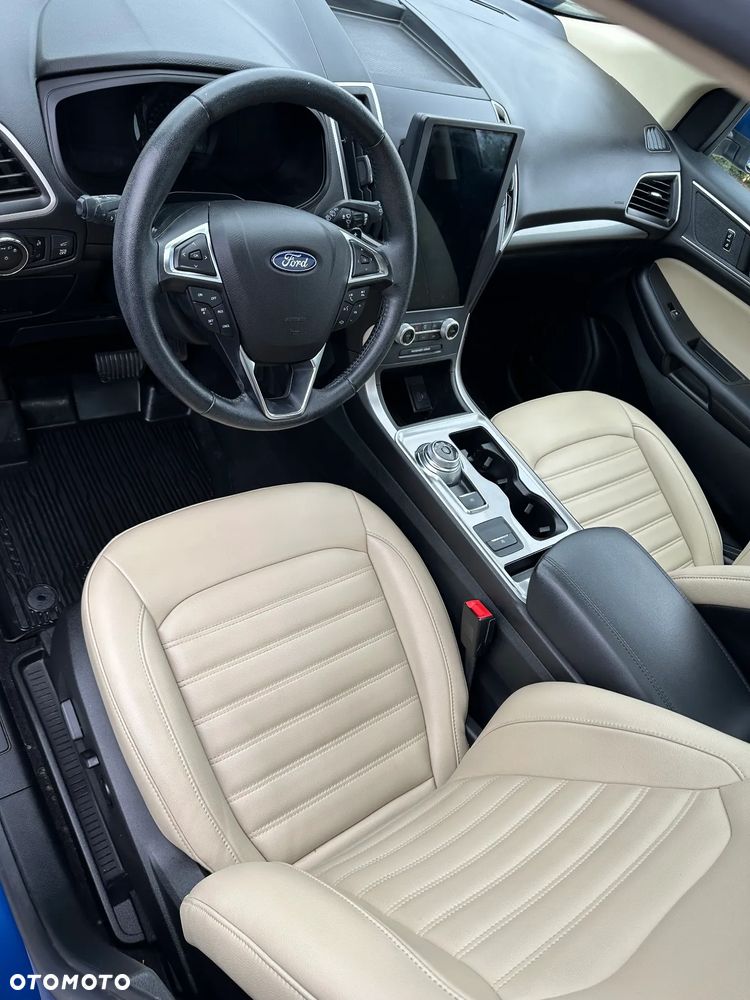 Ford Edge - 7