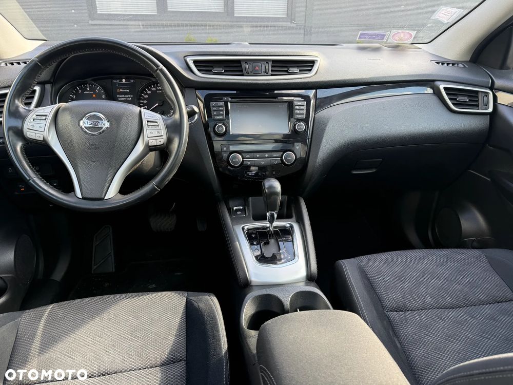 Nissan Qashqai 1.2 DIG-T Xtronic ACENTA - 14
