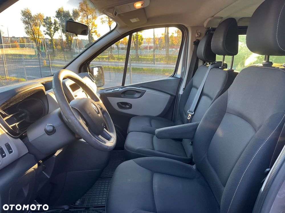 Renault Trafic SpaceClass 1.6 dCi - 13