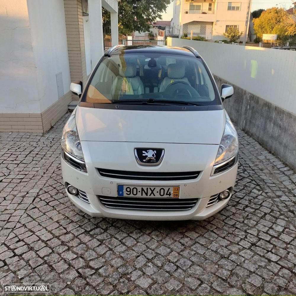 Peugeot 5008 - 1