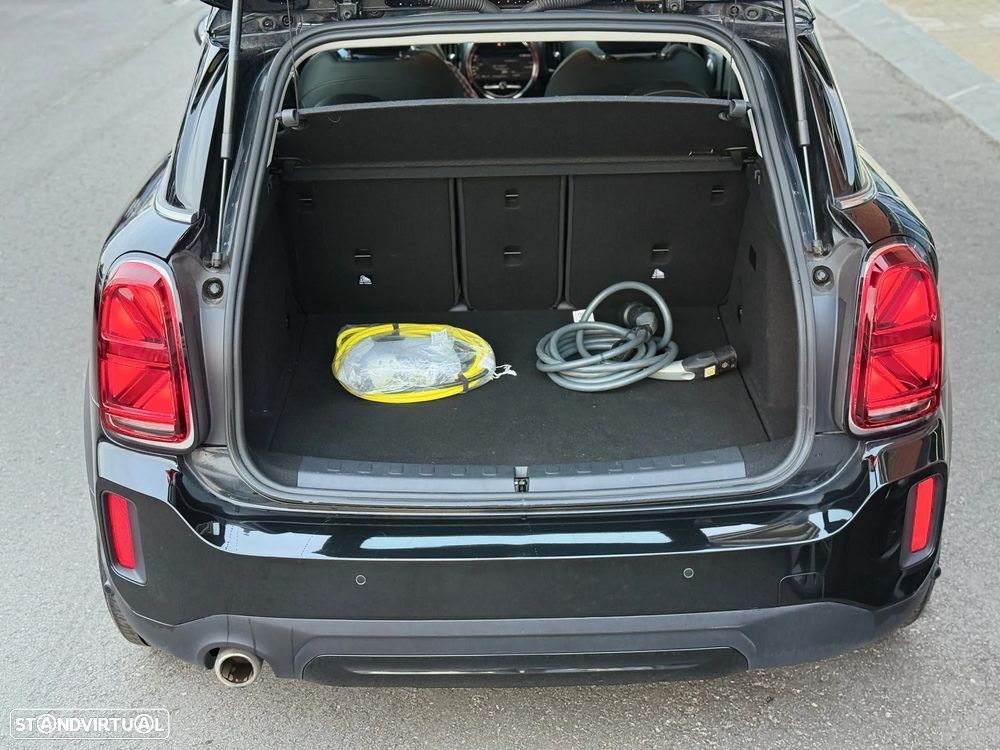 MINI Countryman Cooper SE ALL4 Auto - 11