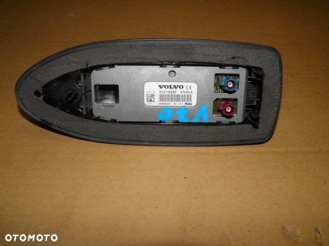 ANTENA DACHOWA VOLVO V70 XC70 31210327 - 5