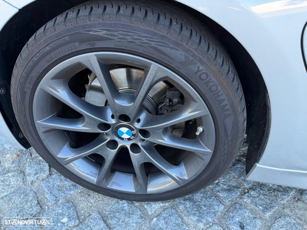 BMW 330 — fotografia 7