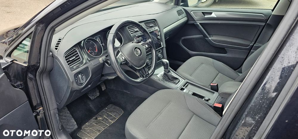 Volkswagen Golf 1.6 TDI (BlueMotion Technology) DSG Comfortline - 9