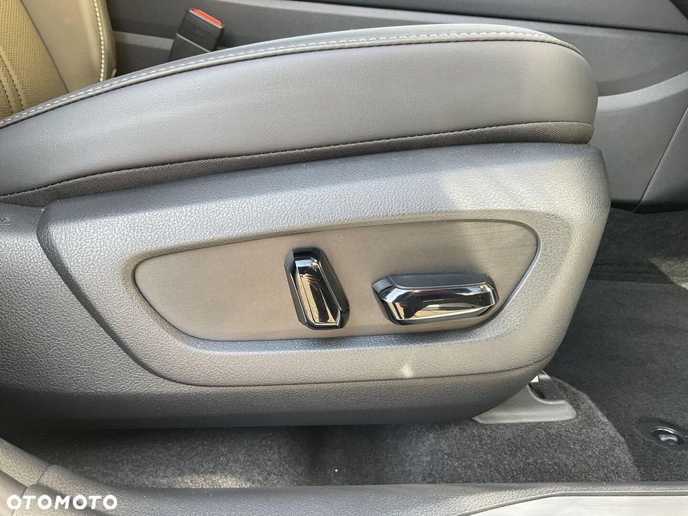 Lexus NX 350h Prestige 2WD - 13