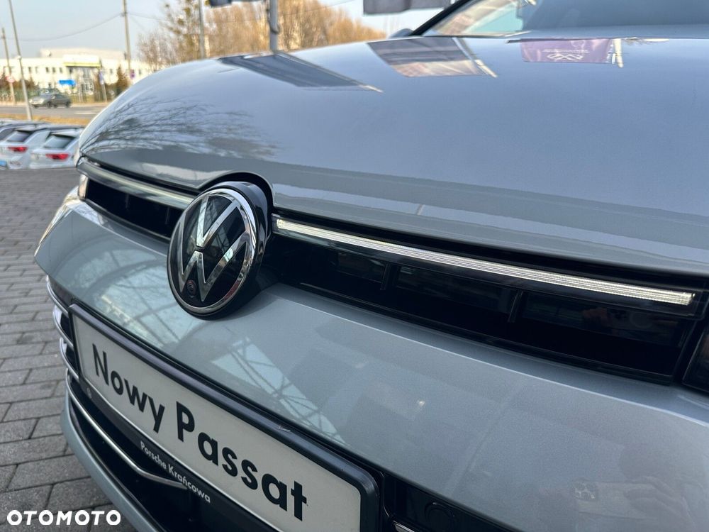 Volkswagen Passat - 36