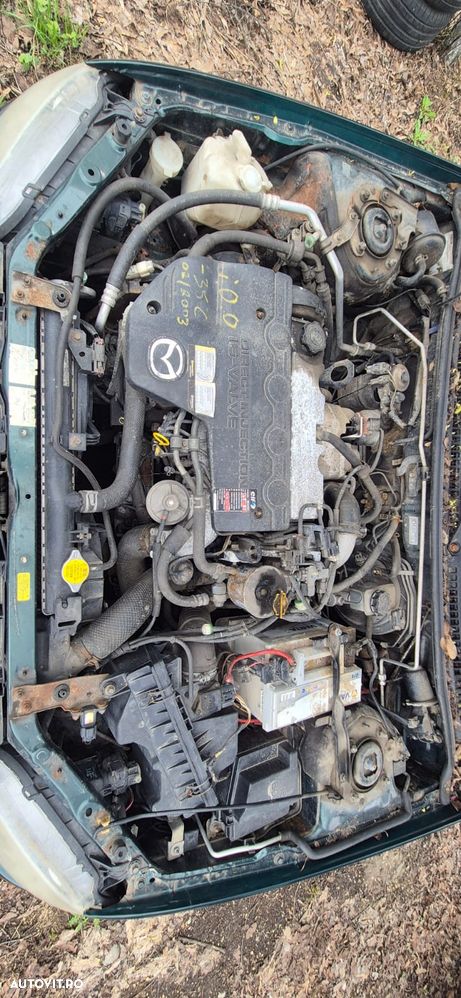 Mazda 323 - 8