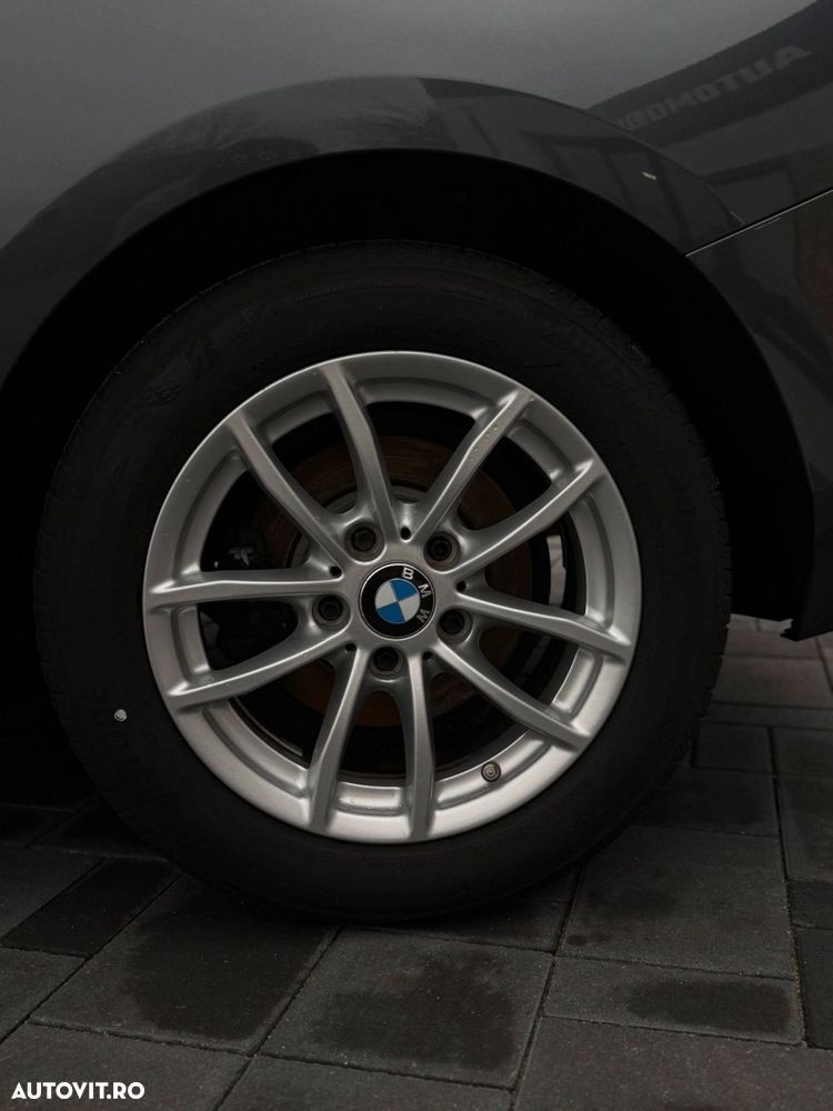 BMW Seria 1 - 10