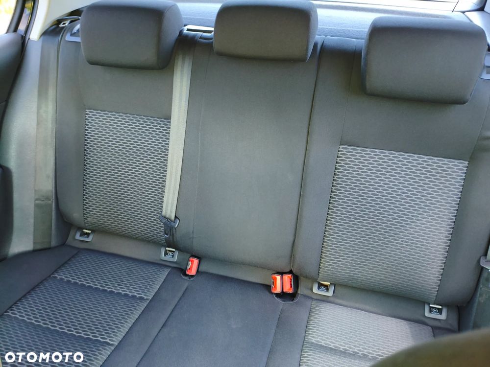 Volkswagen Golf 1.4 Edition - 19