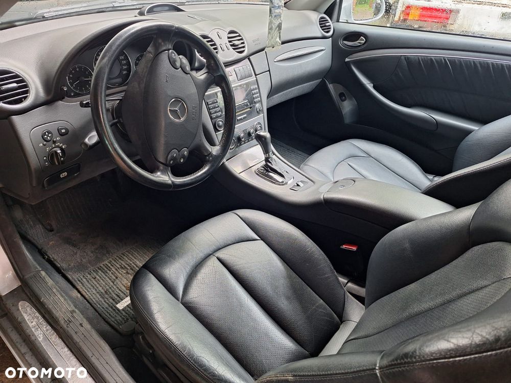 Mercedes-Benz CLK 200 Kompressor Automatik Avantgarde - 2