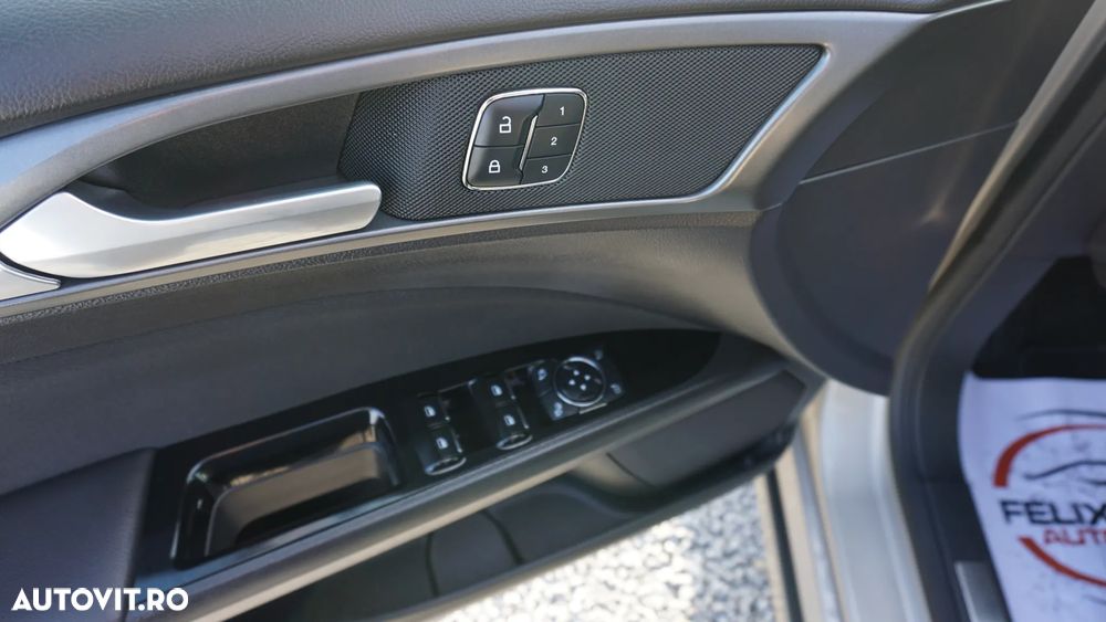 Ford Mondeo 2.0 TDCi ECOnetic Start-Stopp Business Edition - 19