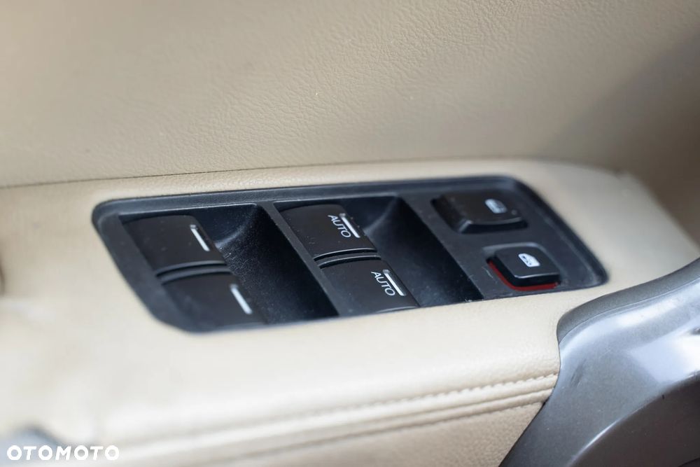 Honda CR-V 2.0 Executive - 10