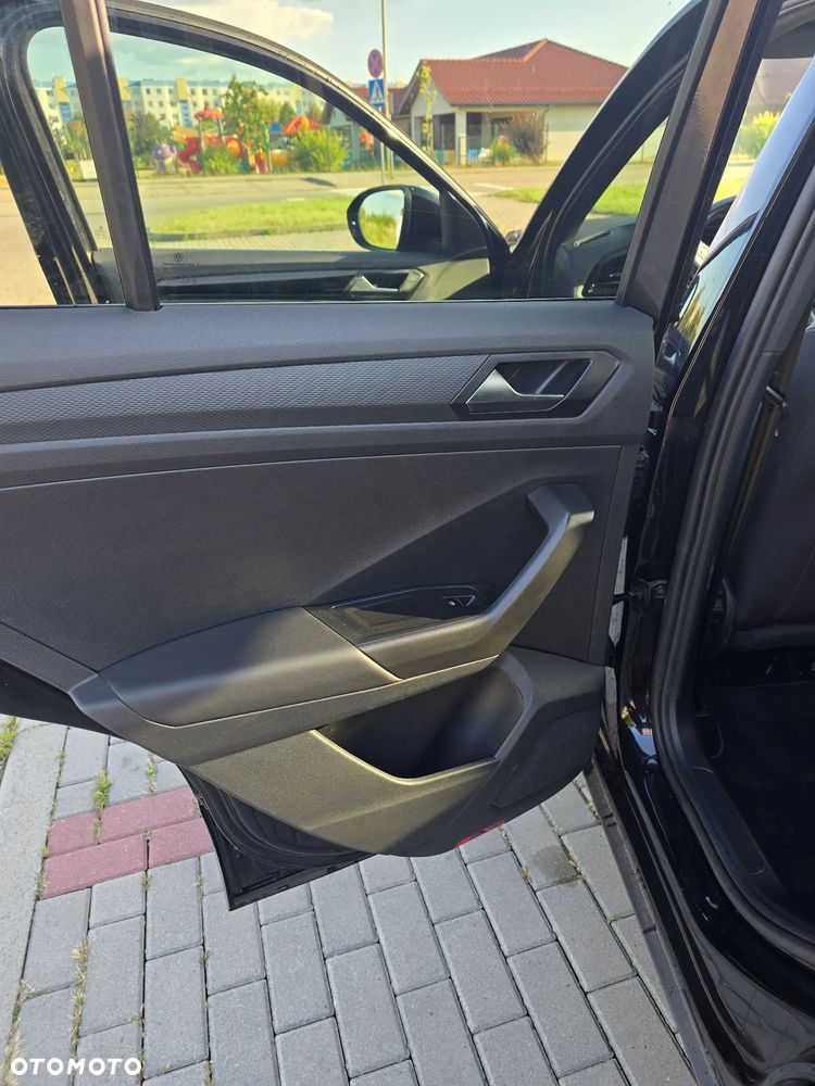 Volkswagen T-Roc 1.5 TSI R-Line Plus - 20
