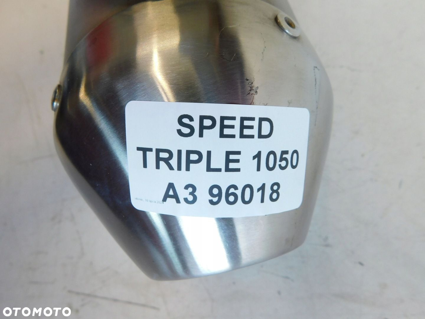 TRIUMPH SPEED TRIPLE 1050 TŁUMIK WYDECH PRAWY - 8