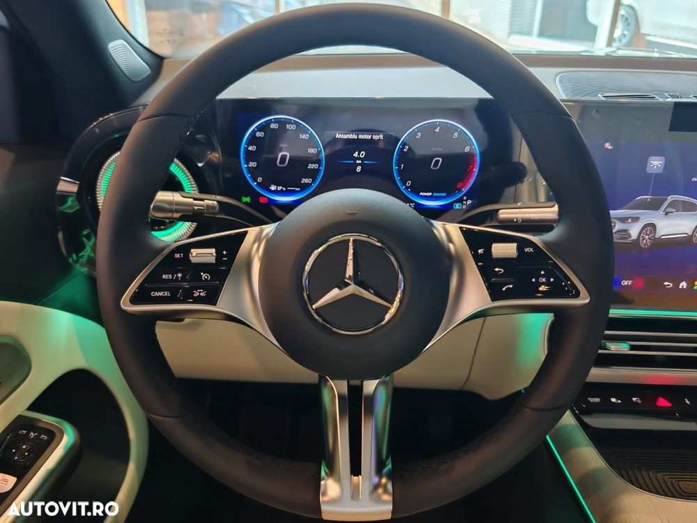 Mercedes-Benz GLB 200 MHEV - 11