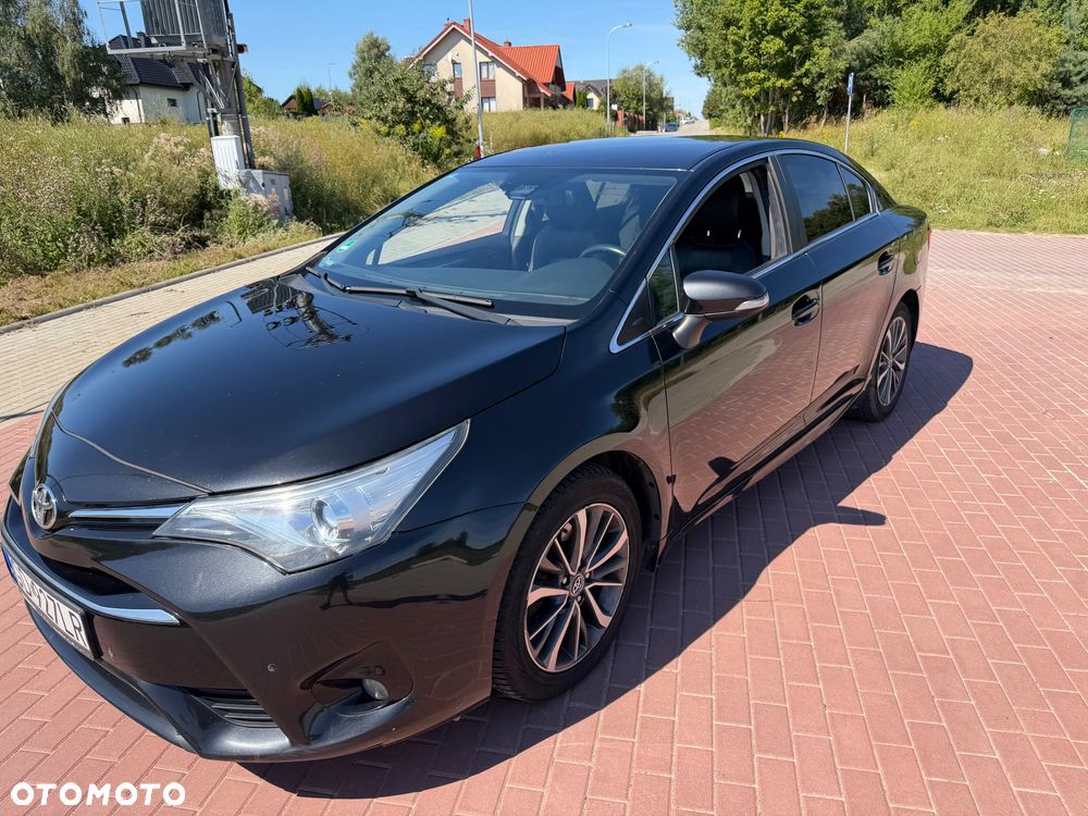 Toyota Avensis 2.0 D-4D Premium - 12