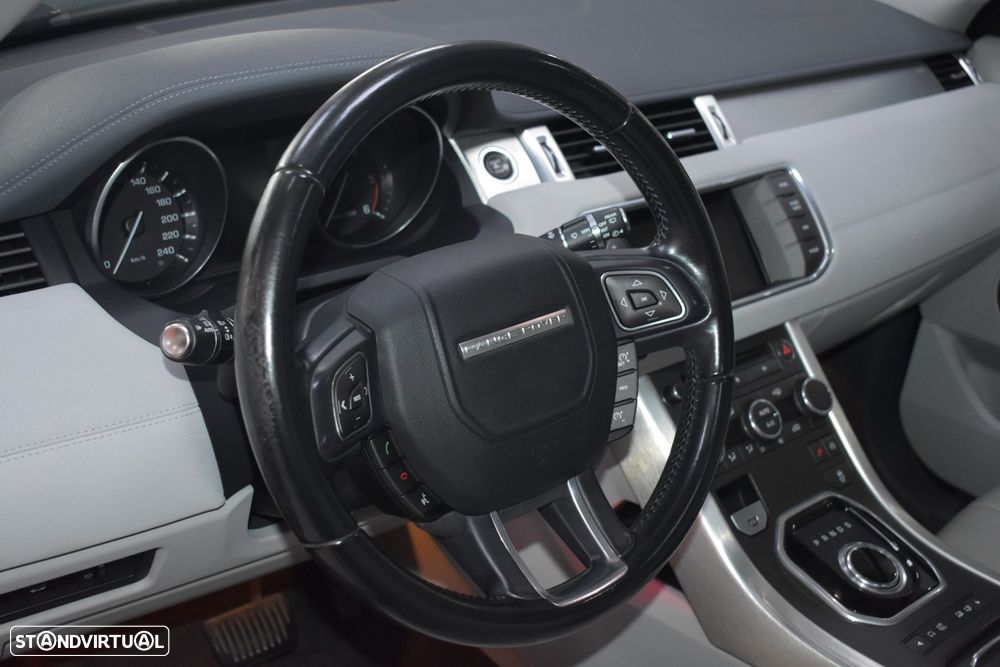 Land Rover Range Rover Evoque 2.2 TD4 Prestige Auto - 29