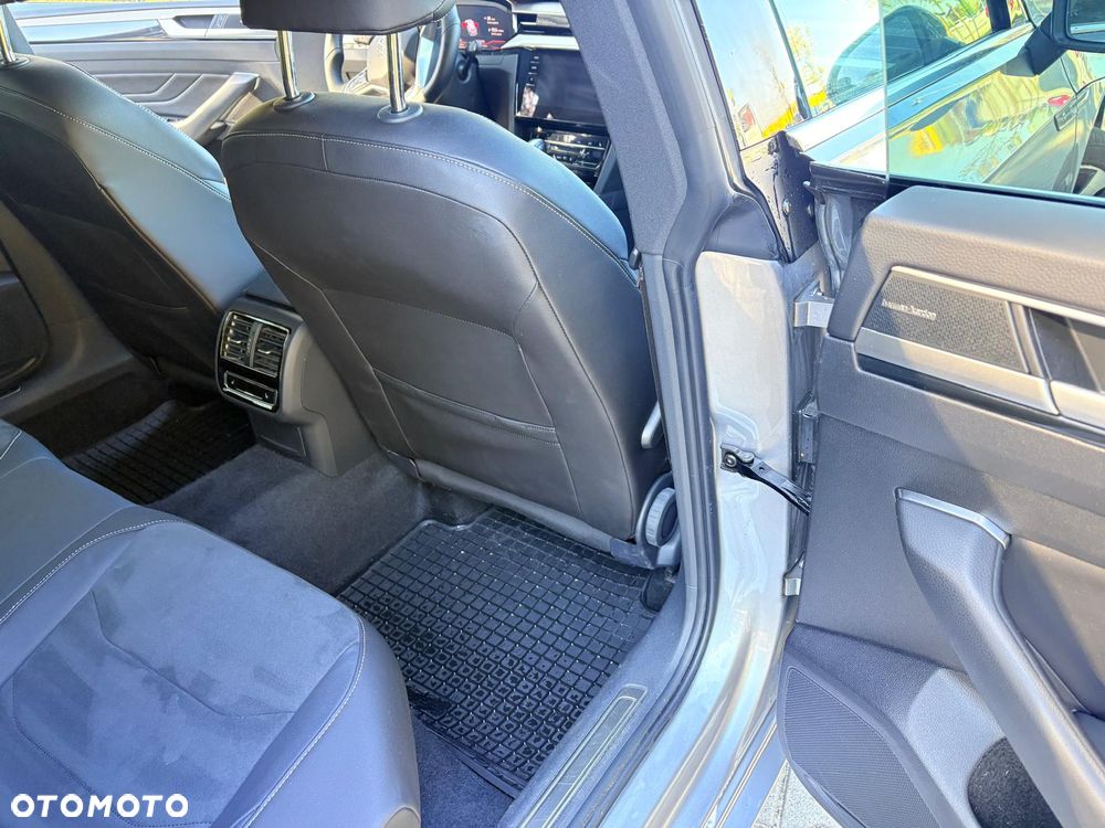 Volkswagen Arteon 2.0 TDI 4Motion R-Line DSG - 30