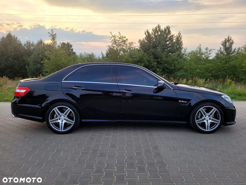Mercedes-Benz Klasa E 63 AMG AMG Speedshift 7G-MCT - 4