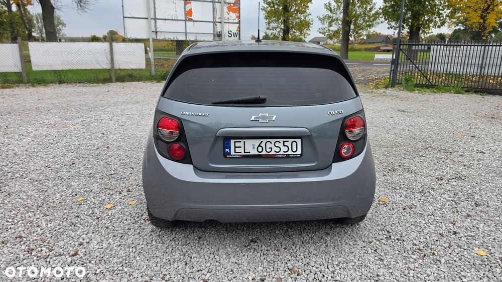 Chevrolet Aveo 2013 photo 5