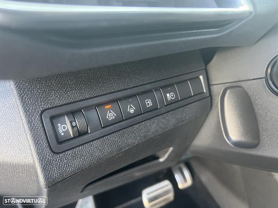 Peugeot 3008 225 e-EAT8 Roadtrip - 23