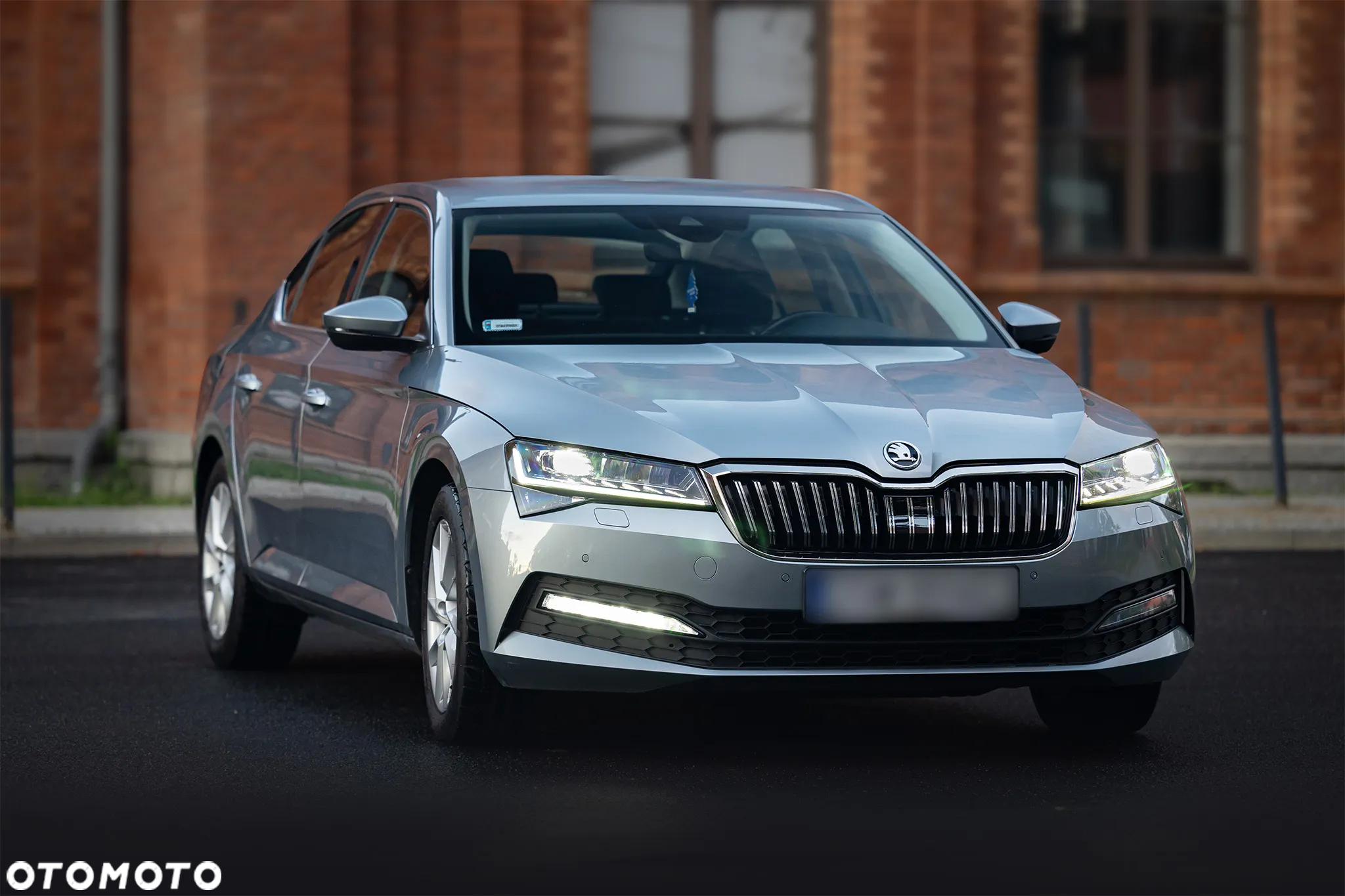 Skoda Superb 2.0 TSI Ambition DSG - 2