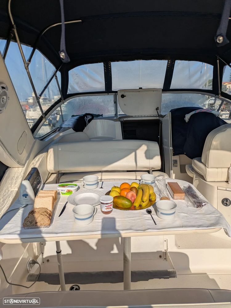 Bayliner Cruiser 285 - 14