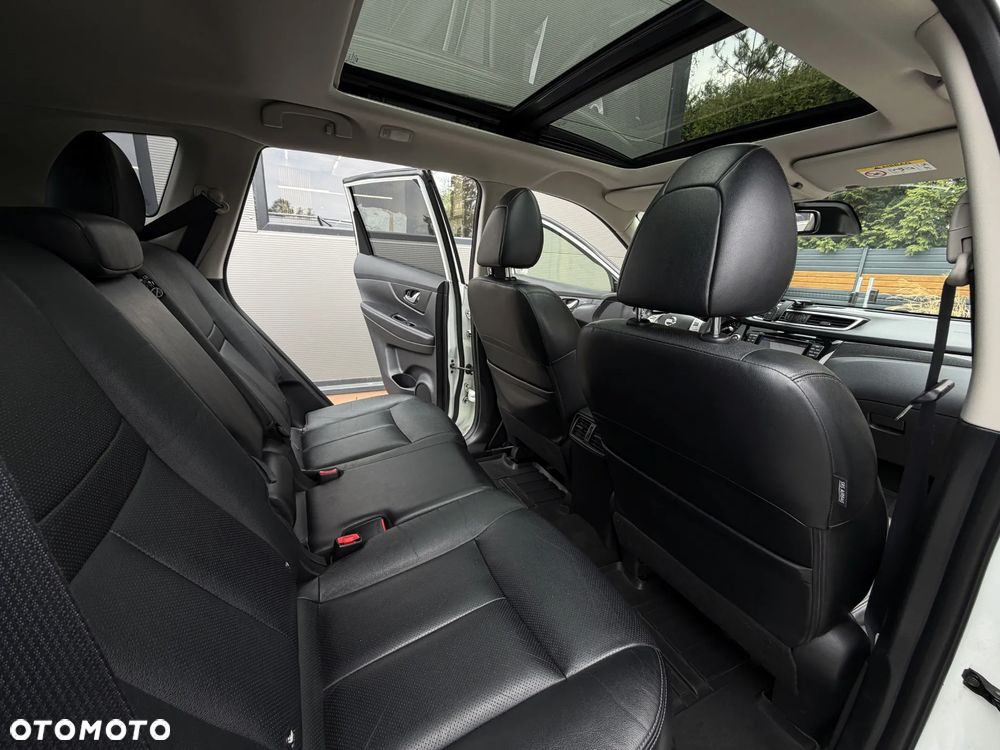 Nissan X-Trail 2.0 dCi Tekna Xtronic 4WD - 17