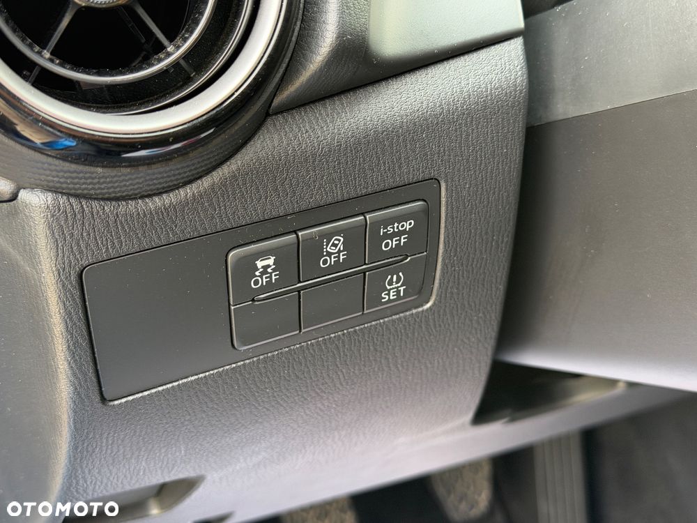 Mazda 2 SKYACTIV-G 90 Exclusive-Line - 33