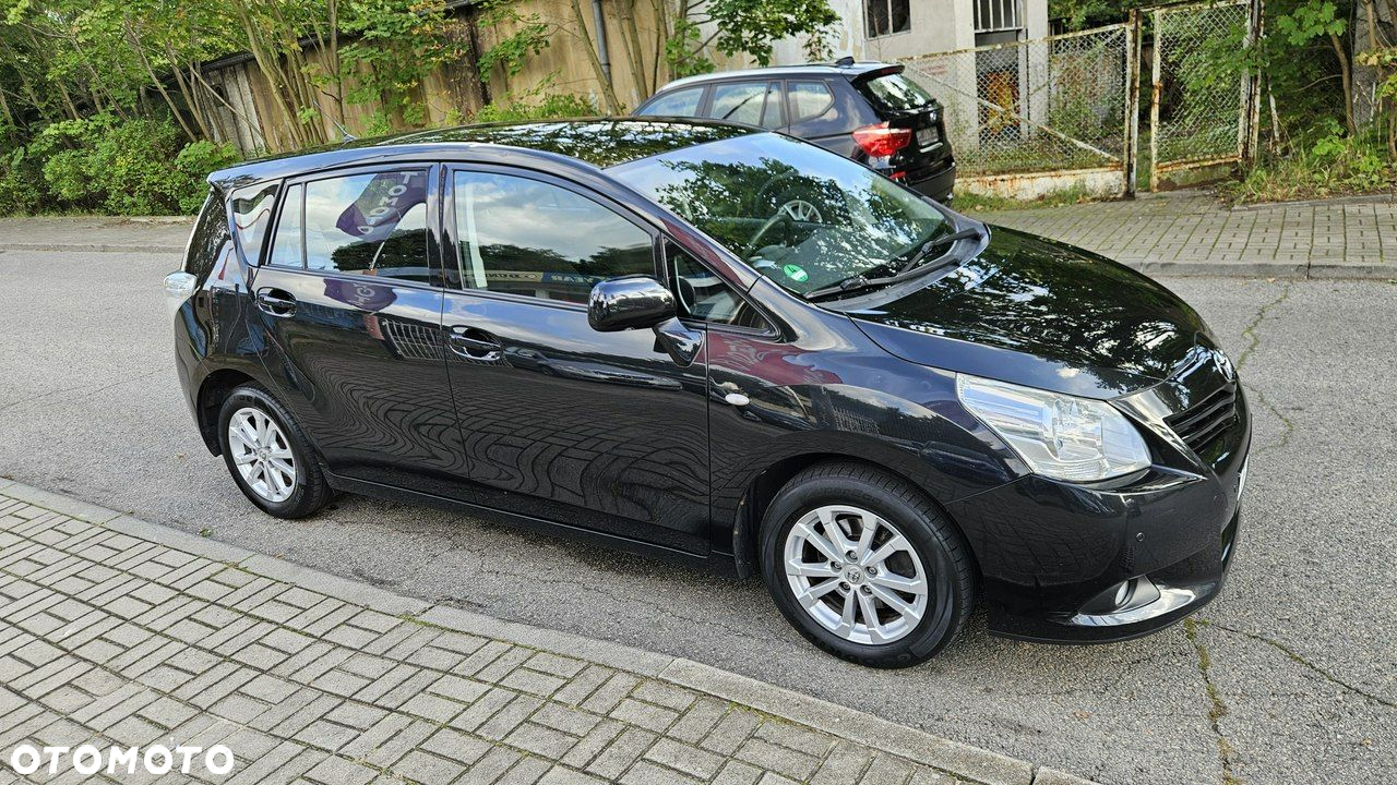 Toyota Verso 1.8 5-Sitzer Life - 6