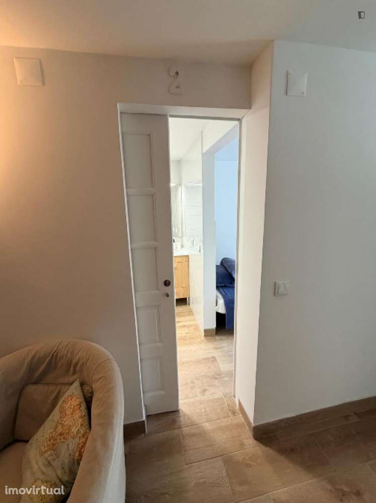 Quarto - localizado em Paranhos Porto - Grande imagem: 4/11